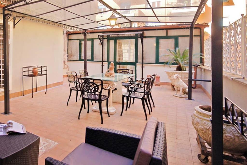 Vatican Luxury Apartment With Terrace - 7 People ローマ エクステリア 写真