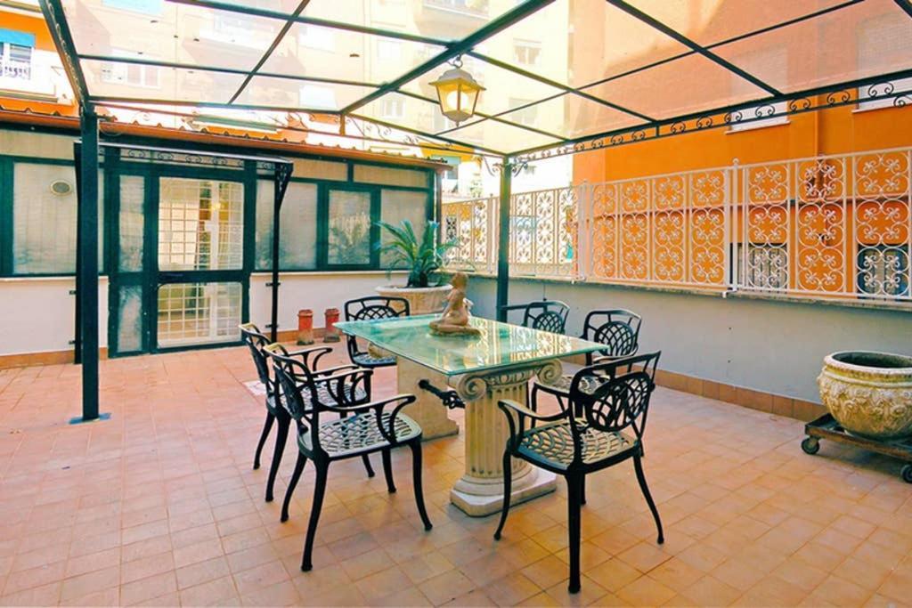 Vatican Luxury Apartment With Terrace - 7 People ローマ エクステリア 写真